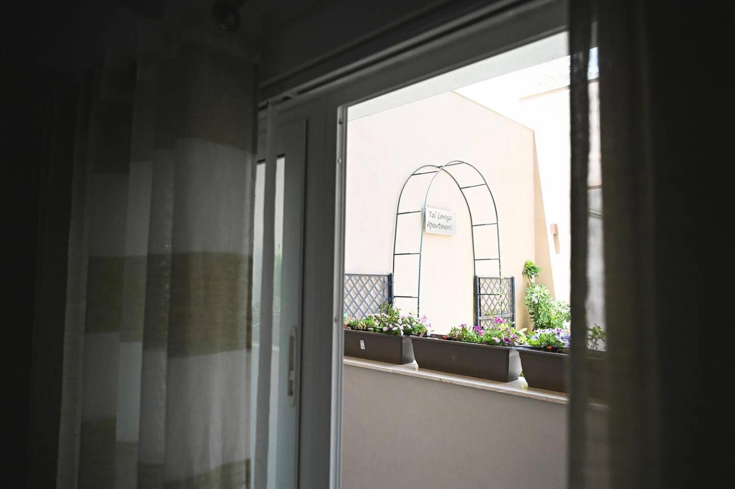 Fl 2 Ta'Lonza Luxury With Hot Tub By Homely Mellieħa Extérieur photo